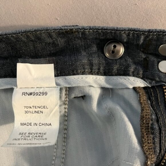 Level99 Tencel/Linen Short in Denim Blue Size 25   *LIKE NEW* - Picture 4 of 7